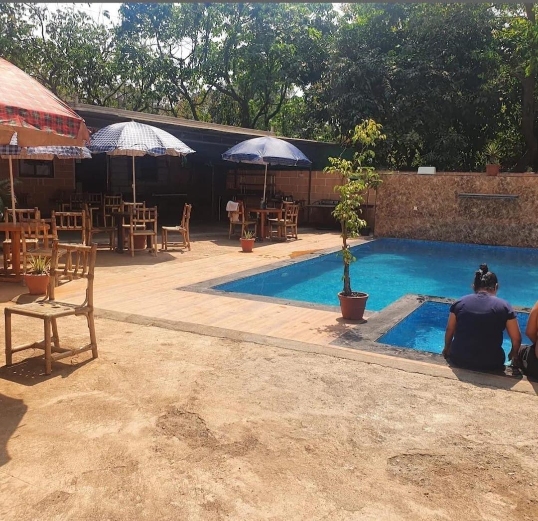 Hotel Laxmi Residency Lonavala Ngoại thất bức ảnh