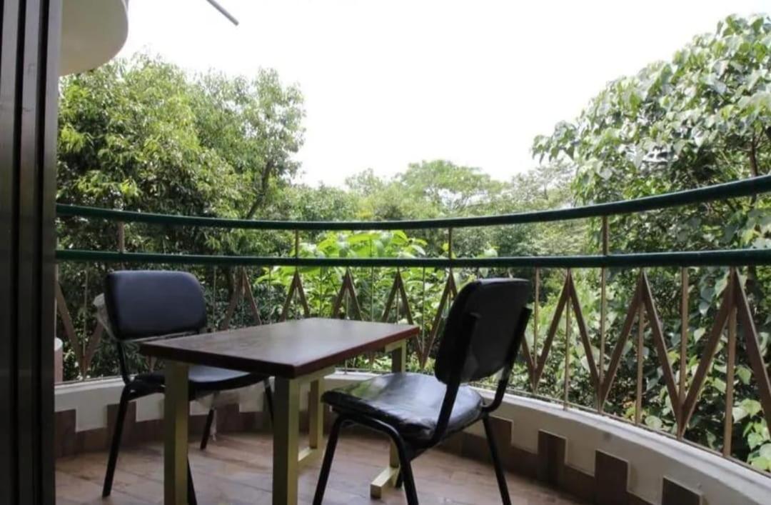 Hotel Laxmi Residency Lonavala Ngoại thất bức ảnh