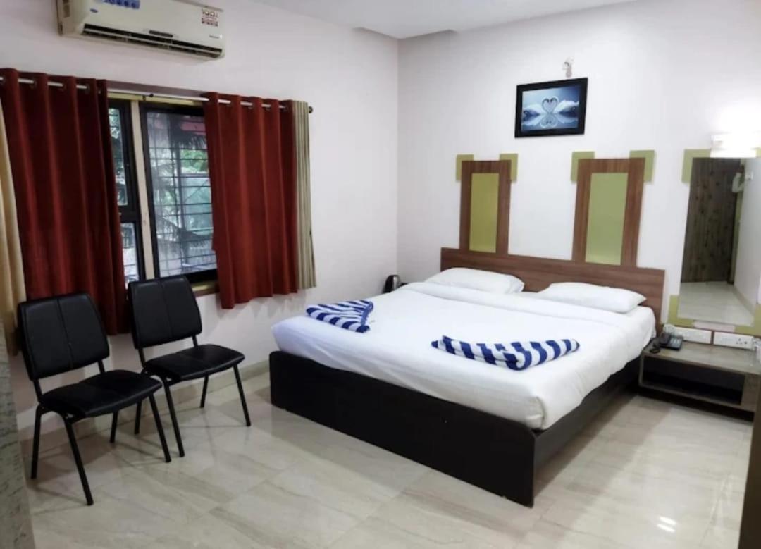 Hotel Laxmi Residency Lonavala Ngoại thất bức ảnh