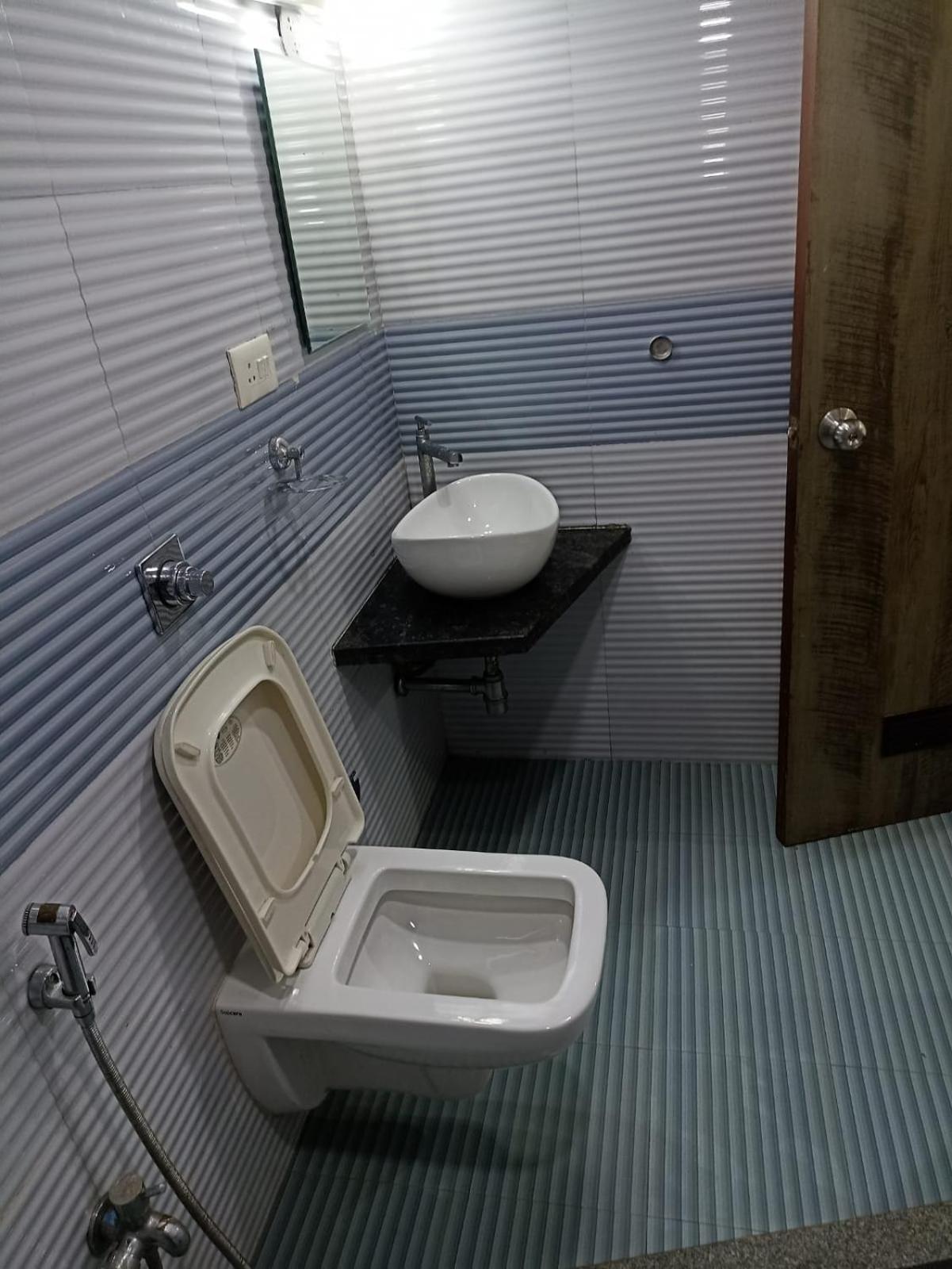Hotel Laxmi Residency Lonavala Ngoại thất bức ảnh