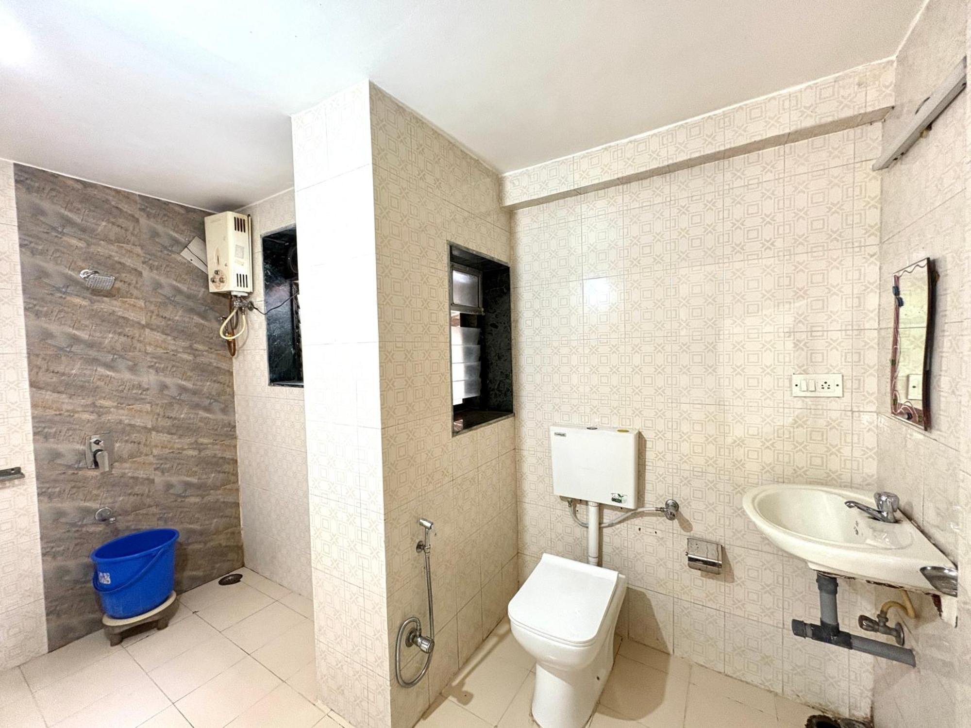 Hotel Laxmi Residency Lonavala Ngoại thất bức ảnh