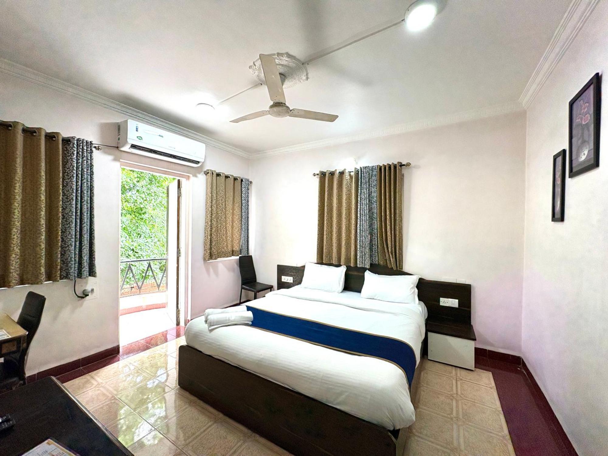 Hotel Laxmi Residency Lonavala Ngoại thất bức ảnh